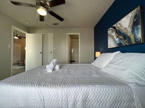 2 bedrooms, WiFi, bed sheets - Cushy 2BD Apt | Austin Texas (Austin)