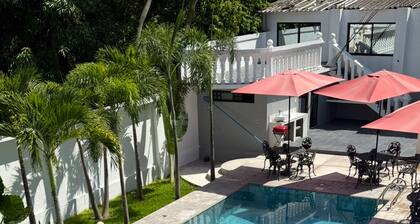 3-bedroom Ultimate Stay house in fabulous Tetecala Morelos, with pool and AC.
