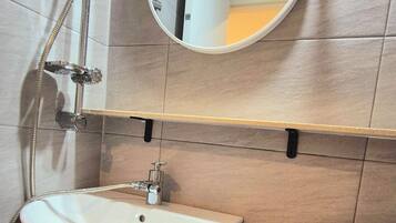 Double or Twin Room, City View | Bathroom