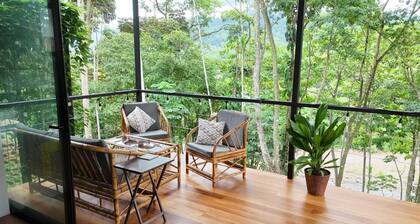 🌿 River Lodge — Your Jungle Hideaway in the Heart of Uvita. Walk everywhere!