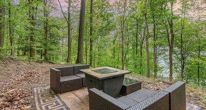 Treehouse Vibes in the heart of the Mohican Forest