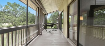 Quiet Condo Getaway in Grenelefe