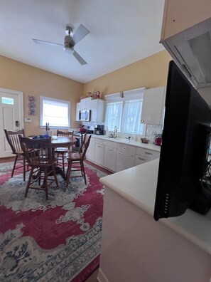 Microwave, oven, stovetop, dishwasher