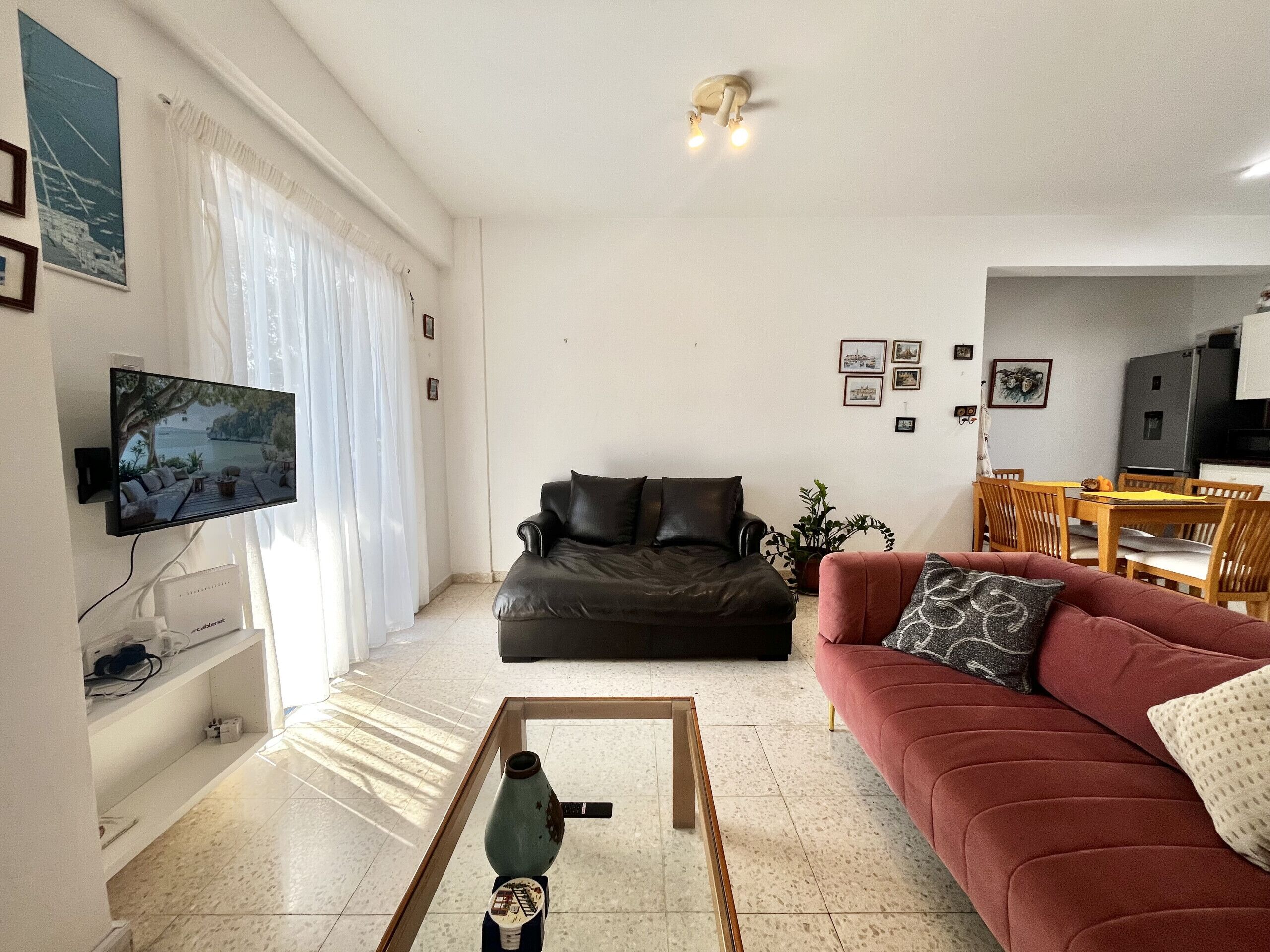 2 bedrooms, soundproofing