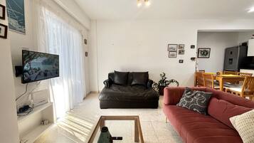 2 bedrooms, soundproofing