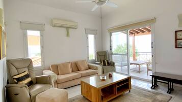 2 bedrooms, soundproofing