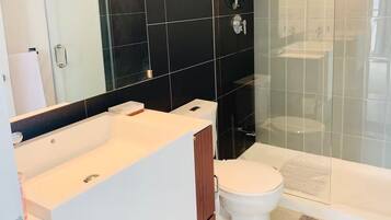 Hair dryer, towels, soap, shampoo