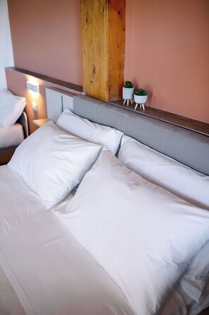1 chambre, coffre-fort, accès au Wi-Fi (inclus), literie fournie
