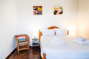 1 bedroom, iron/ironing board, Internet, bed sheets