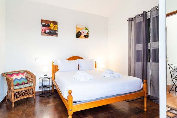 1 bedroom, iron/ironing board, Internet, bed sheets - GuestReady - Funchal Hideaway with BBQ (Funchal)