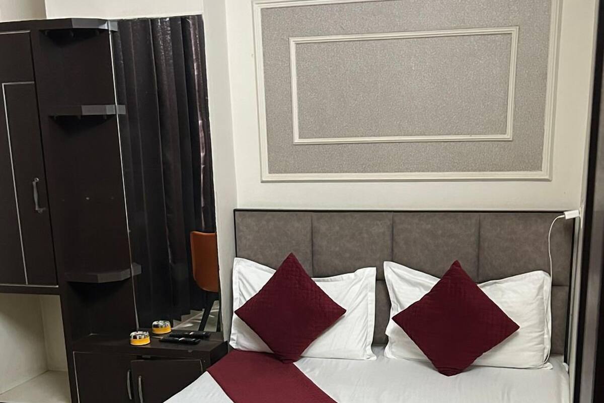 Deluxe Room, Balcony | WiFi (free)