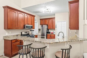 House, Multiple Beds, Pool Access, Pool View (Jasmine Breeze) | Private kitchen | Fridge, microwave, oven, stovetop