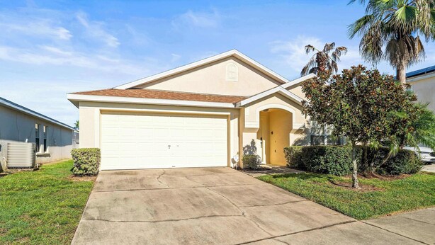 Unclassified image, 1 of 36, button - The Hampton Lakes Villa 11ppl (Davenport)