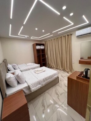 Iron/ironing board, free WiFi - Imperial pyramids view inn  (Giza Governorate)