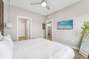 1 bedroom, iron/ironing board, travel cot, WiFi