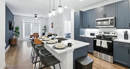 Grayson 13043 Luxury Living DT Fort Worth 2B2B