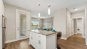 Unclassified image, 3 of 49, button - Luxury King Bed, Close to Parks, Pet-Friendly (Orlando)