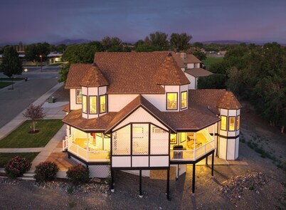 Delta Grand Victorian - Amazing Views! Ping Pong and Cornhole!