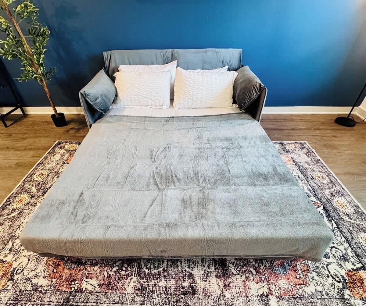 1 bedroom, iron/ironing board, travel crib, WiFi