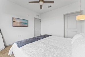 1 bedroom, iron/ironing board, travel cot, WiFi