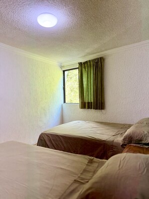 Classic Apartment, River View | Free WiFi