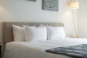 1 bedroom, iron/ironing board, travel cot, WiFi