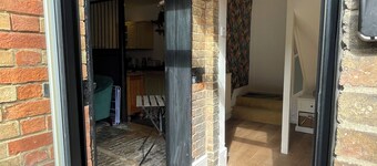 The Coach House, Sandgate, Kent. A quirky seaside escape!
