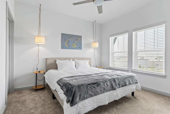 1 bedroom, iron/ironing board, travel cot, WiFi