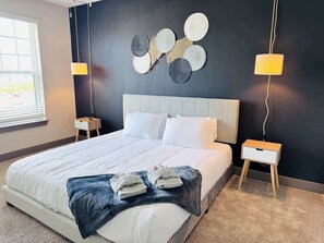 1 habitación, tabla de planchar con plancha, cuna de viaje y wifi