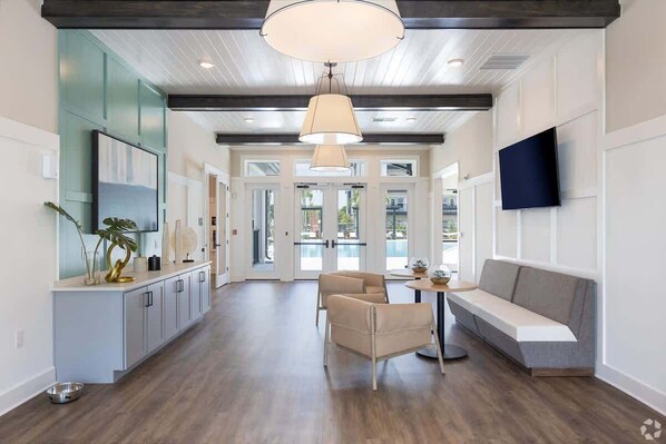 Interior - Close to Disney KingBed W Amenities PetFriendly (Kissimmee)