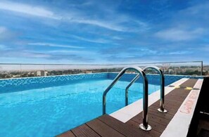 Pool - Laurell Hills suites #3 (Nairobi)