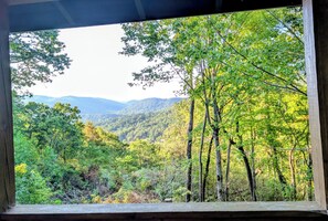 Interior - Hummingbirds Haven w/ Heavenly Mountain Views Dog Friendly! (Clayton)