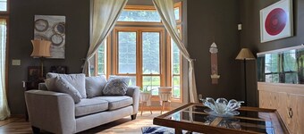 The Woodbury Haven
"Space, Style and Serenity"