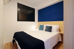 Comfort Apartment | Laptop workspace, blackout drapes, iron/ironing board, free WiFi