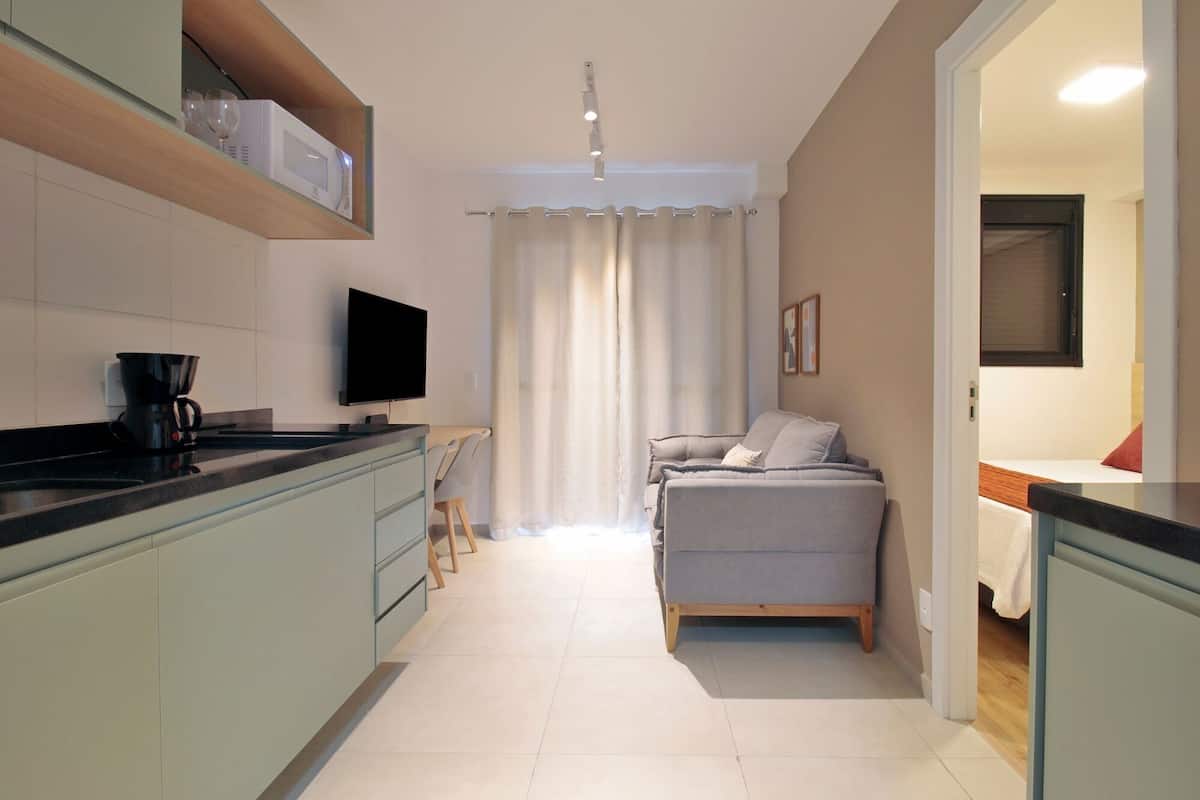 Comfort Apartment | Laptop workspace, blackout drapes, iron/ironing board, free WiFi