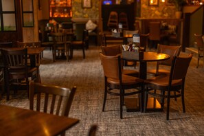 Bar (en el alojamiento)