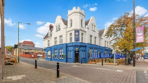 Exterior - The Lambton (Chester-le-Street)