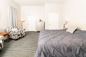 1 bedroom, iron/ironing board, free WiFi