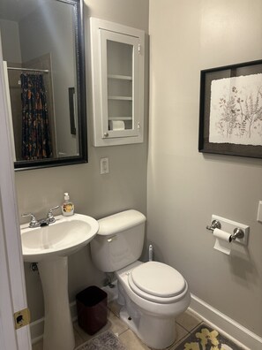 ヘアドライヤー、タオル