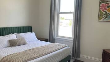 1 dormitorio, escritorio, tabla de planchar con plancha y wifi gratis