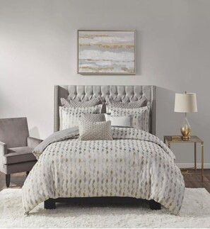 4 dormitorios, tabla de planchar con plancha, wifi y ropa de cama