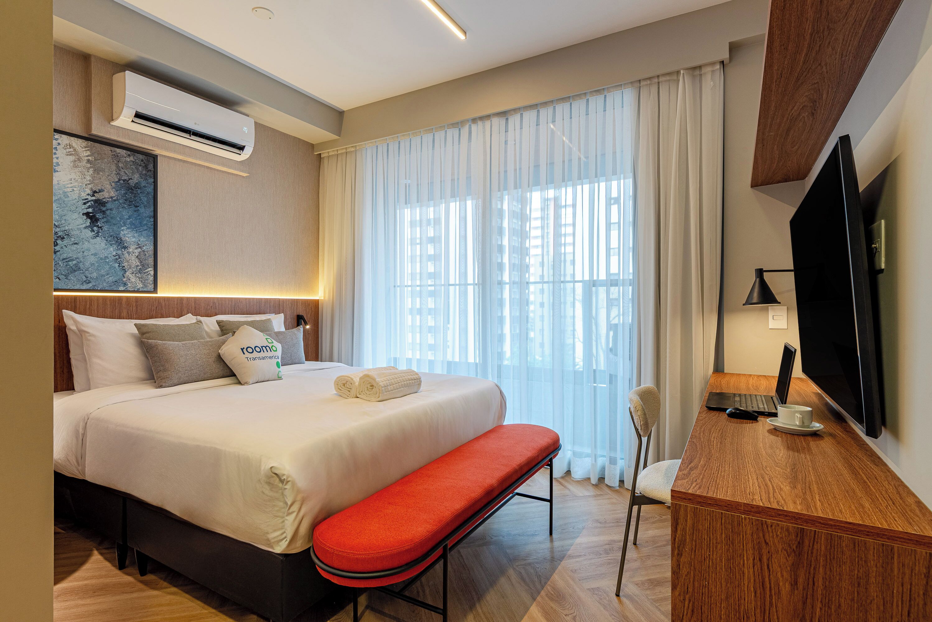 Studio, balcon | Vue de la chambre