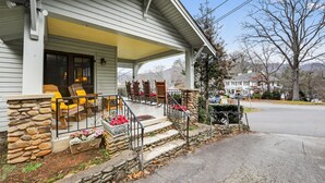 Terrace/patio - Lake Junaluska | Community Pool & Tennis Courts (Lake Junaluska)