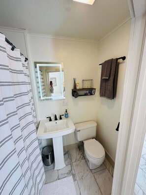 مجففات شعر، مناشف