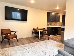 Uklassifisert bilde, 4 av 7, knapp