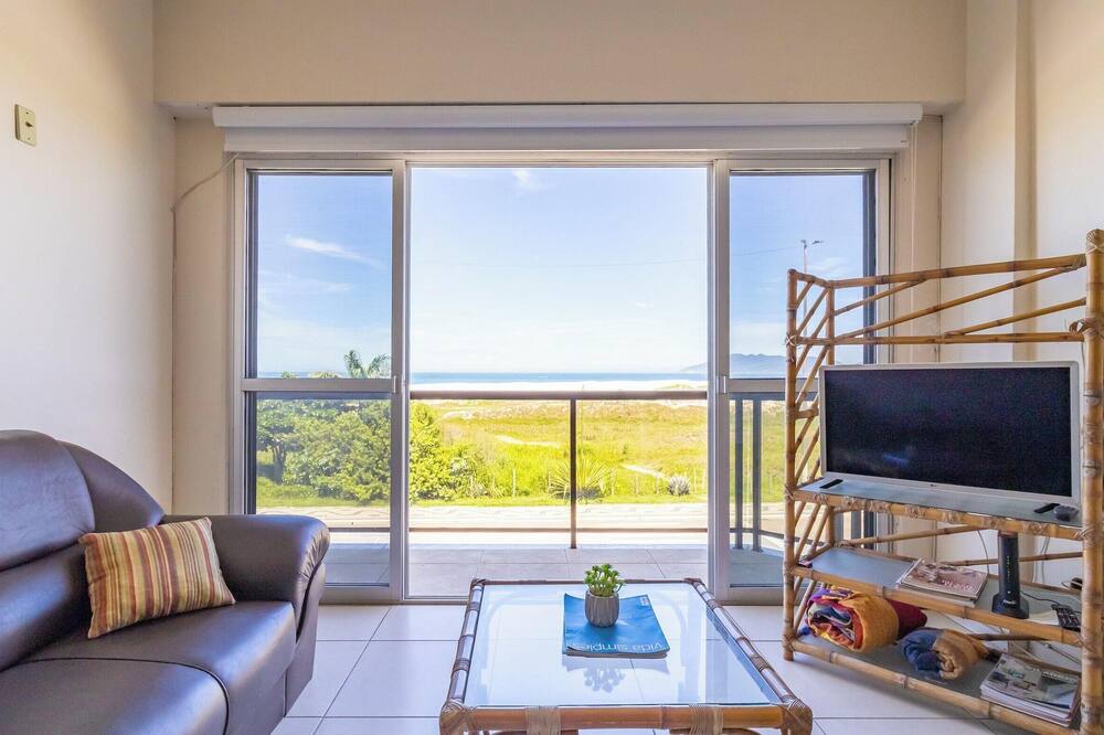 Apartamento 3 Quartos Cabo Frio\\/RJ LDN201