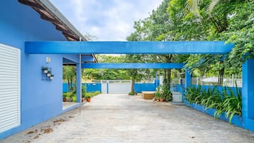 Villa | Property grounds