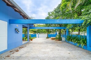 Villa | Property grounds