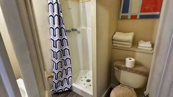 Regadera y secadora de cabello