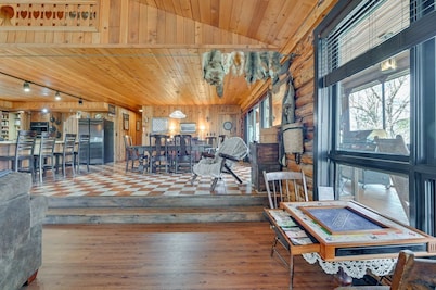 Your Adirondack Adventure HQ-3 bdrm lodge